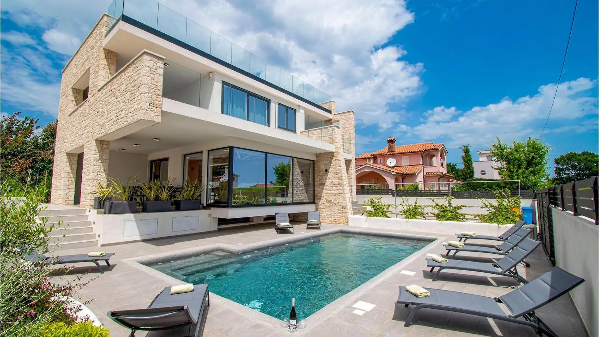 Villa Rosarol Medulin 0*,